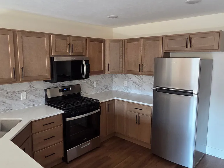 9021 Lake Michigan Dr #0 — Photo 22