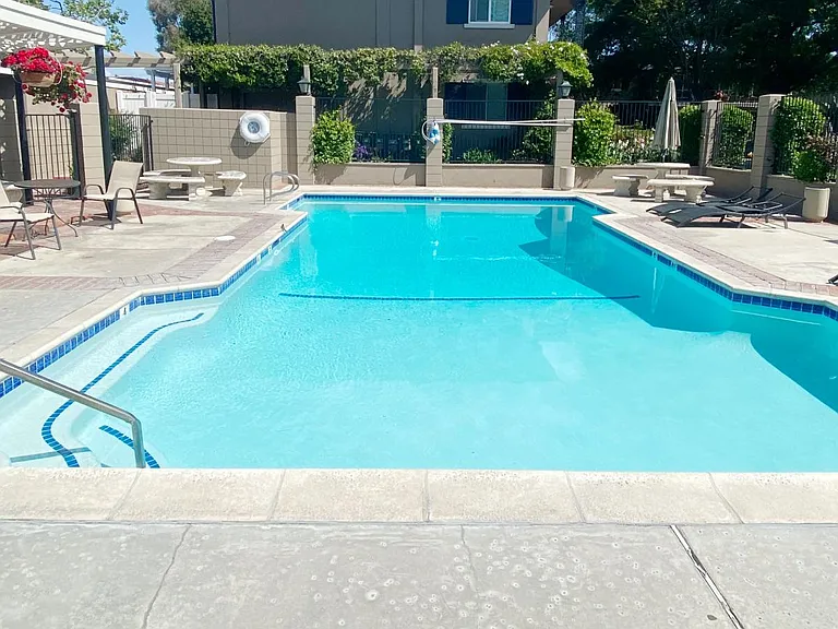 660 S Glassell St #94 — Photo 15