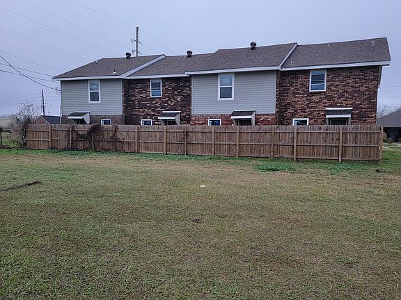 2nd image of 1961 Jasper Ln #B