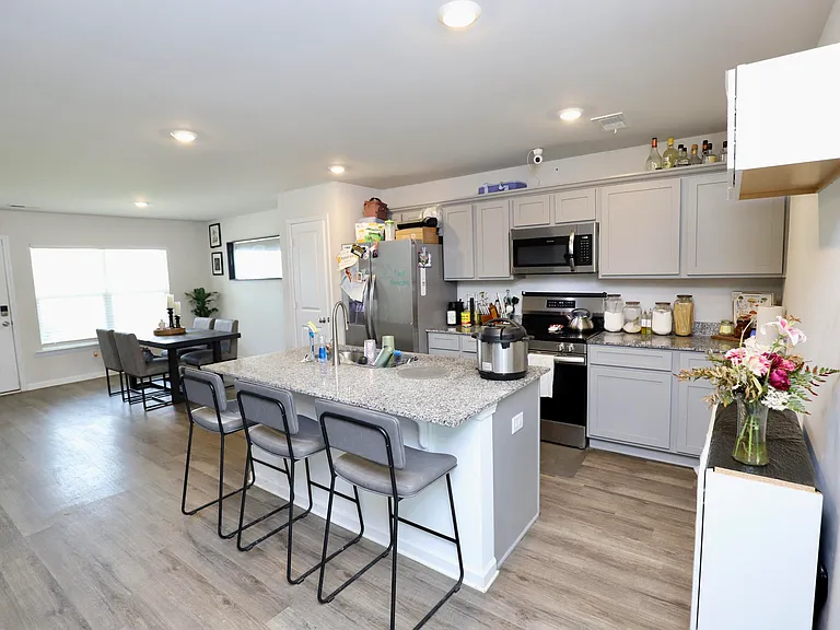 210 Bevington Brook Ln — Photo 16