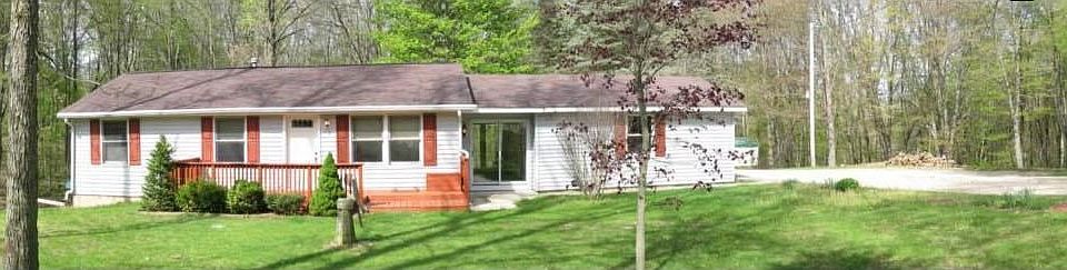 2nd image of 61242 Kuhlmeyer Rd