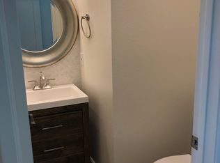 1721 Haynes Ln, Redondo Beach, CA 90278