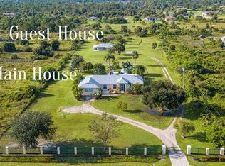 2720 43rd Ave NE, Naples, FL 34120