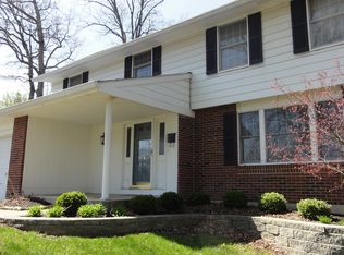 1827 Hillrose Pl, Fairborn, OH 45324