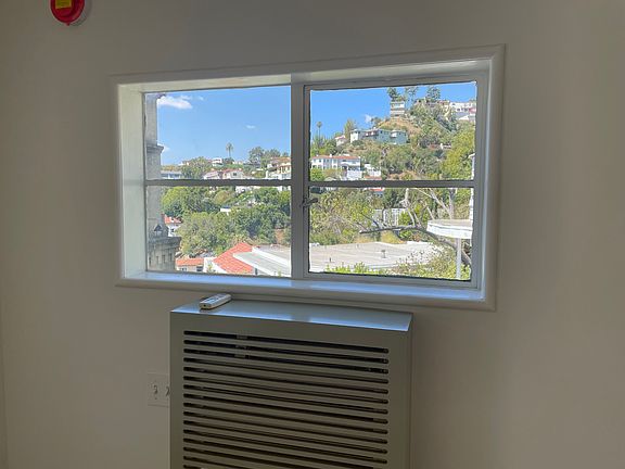 5th image of 2988 Broadview Ter #2188