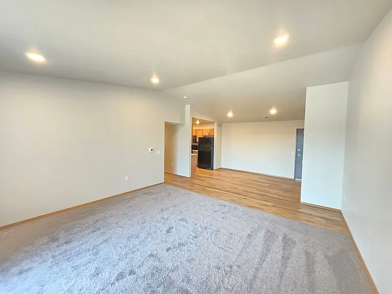 Home - Field Apartments I — Photo 152