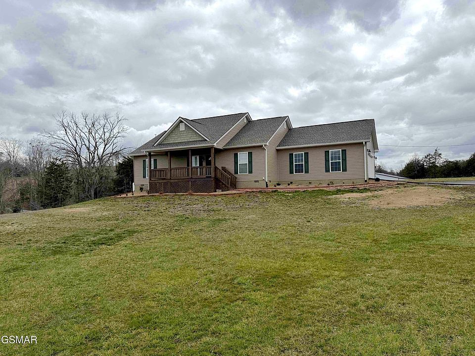 1st image of 275 Red Bud Ln