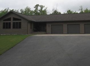 25387 Loons Landing Trl, Bovey, MN 55709