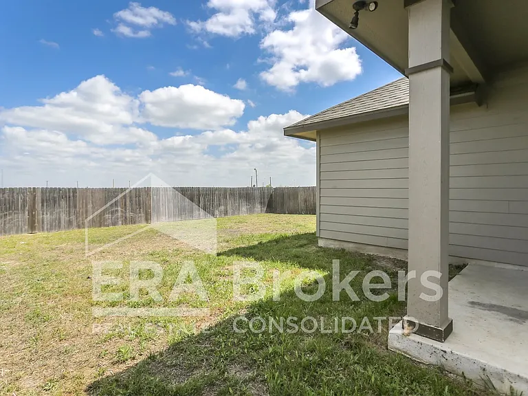 2072 Dade Loop #PRIMARY — Photo 21