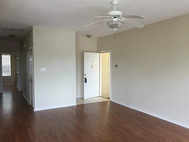 820 Marina Dr #304 — Photo 6