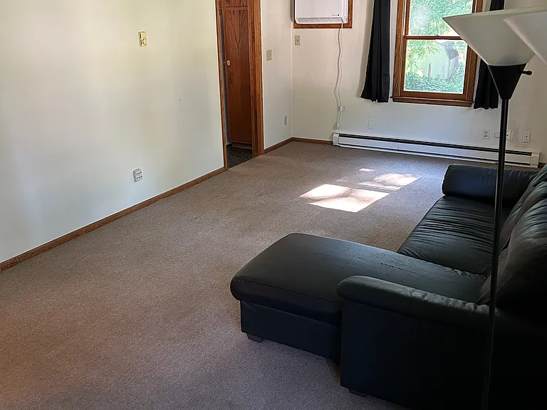 165 Locust St — Photo 1