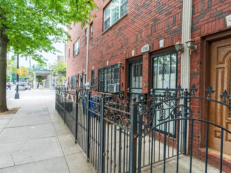 198 Stuyvesant Ave #2 — Photo 27