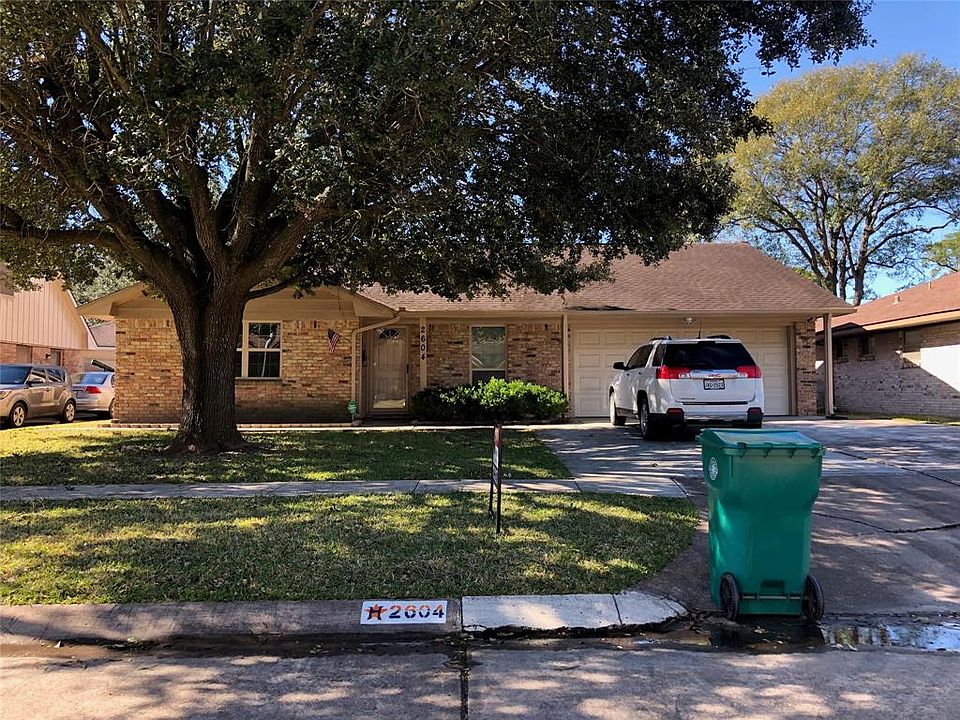1st image of 2604 Blueberry Ln