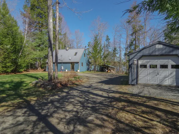 40 Birch Way, Stetson, ME 04488