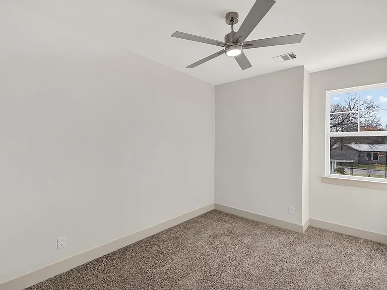500 E Kimball St #2 — Photo 29