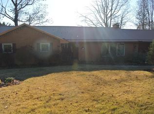 6800 Layman Dr, Nashport, OH 43830
