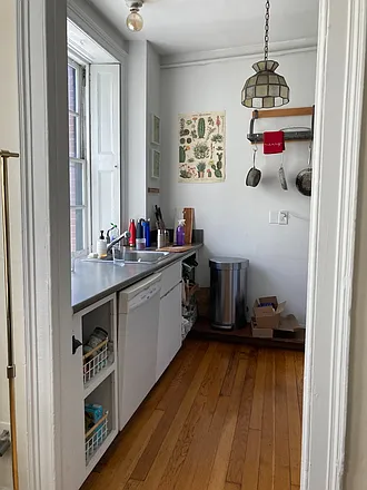 35 Mount Vernon St #2 — Photo 6
