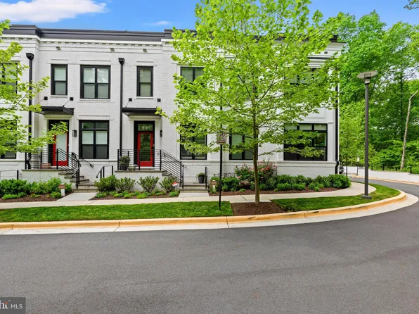 11314 Emerald Park Rd, Potomac, MD 20854