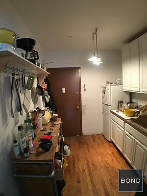 Rented by Bond New York | media 59