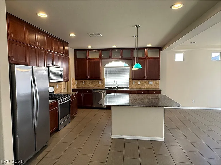 6083 Crown Palms Ave — Photo 8