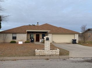 125 Riata Dr, Del Rio, TX 78840