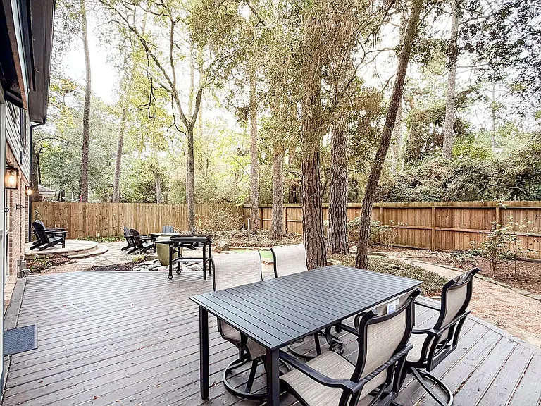 29 Pinewood Forest Ct — Photo 43