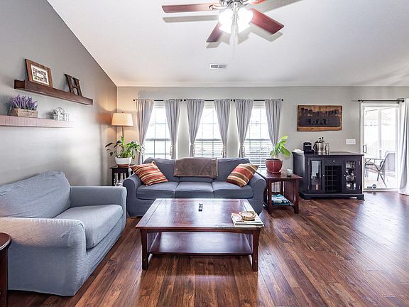 5th image of 5024 Thornton Dr