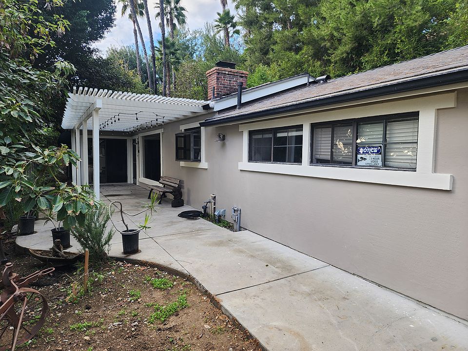 front of house- great patio to watch the sunset
