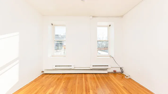 Rented by Nooklyn NYC LLC | media 20