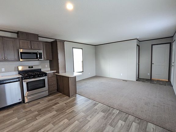 4th image of 445 Nevada St #445