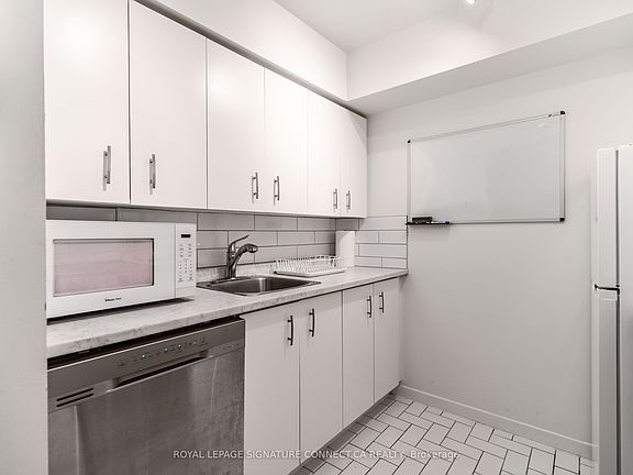 3rd image of 44 Saint Joseph St #2305