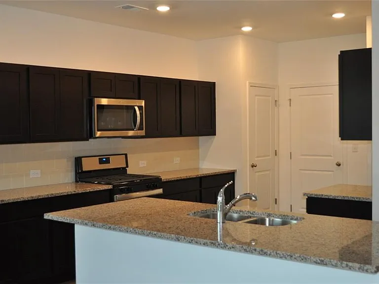 5745 Thornton Dr — Photo 3
