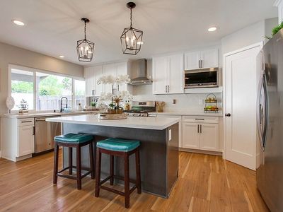 651 Hunter St, Oceanside, CA, 92058