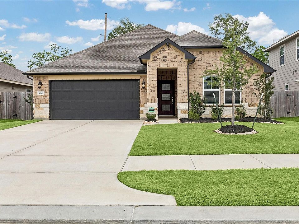 1st image of 12826 Royal Ann Way