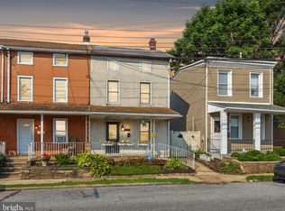26 Marple Ave, Clifton Heights, PA 19018
