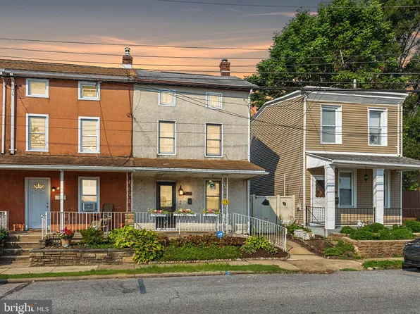 26 Marple Ave, Clifton Heights, PA 19018