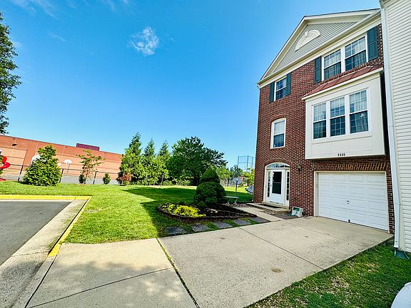 4th image of 2445 Sugar Mill Way