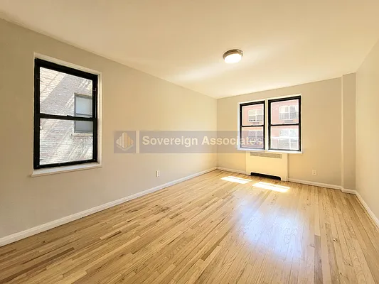 Rented by Sovereign Associates | media 8