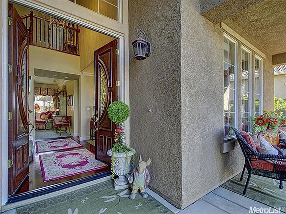 2nd image of 4271 Arenzano Way