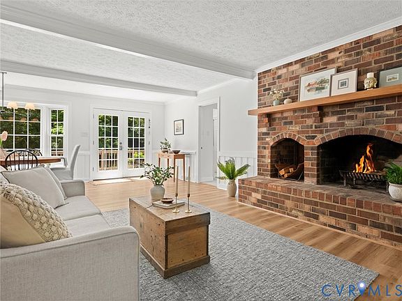 2nd image of 4013 Timber Ridge Rd