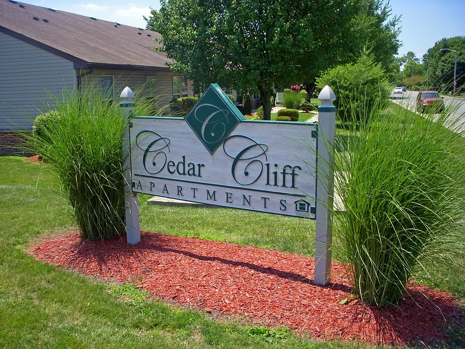 Cedar Cliff Apartments