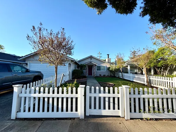 505 Hiller St, Belmont, CA 94002