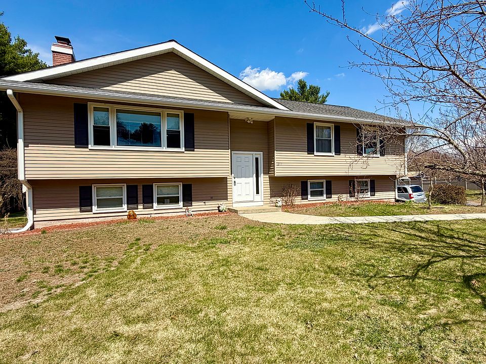 1st image of 277 Windsorville Road