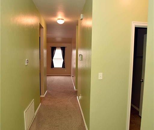 4th image of 9632 Lauren Dr