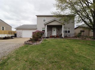 1196 Lola St, Granite City, IL 62040