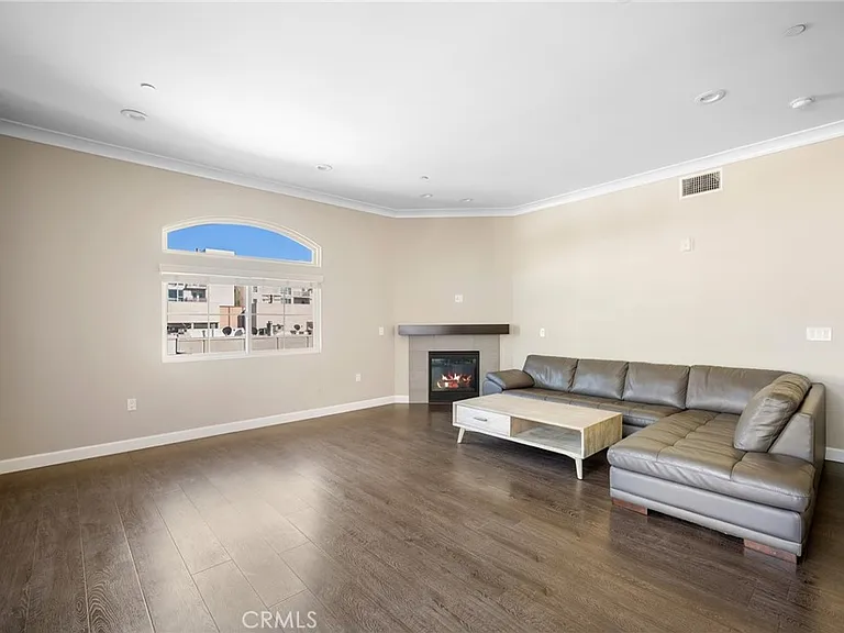 342 Myrtle St #302 — Photo 4