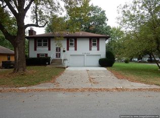 11000 Spring Valley Rd, Kansas City, MO 64134