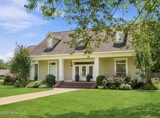 16354 Yaupon Berry Dr, Biloxi, MS 39532