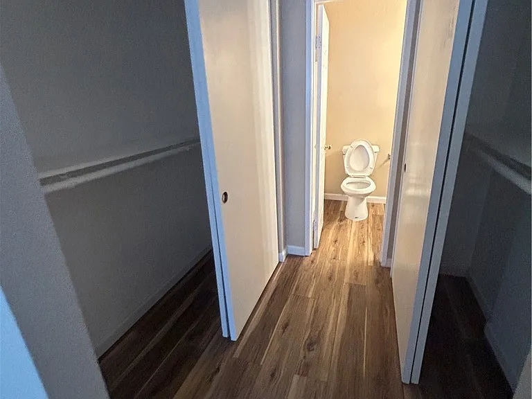 2469 W Acacia Ave — Photo 21