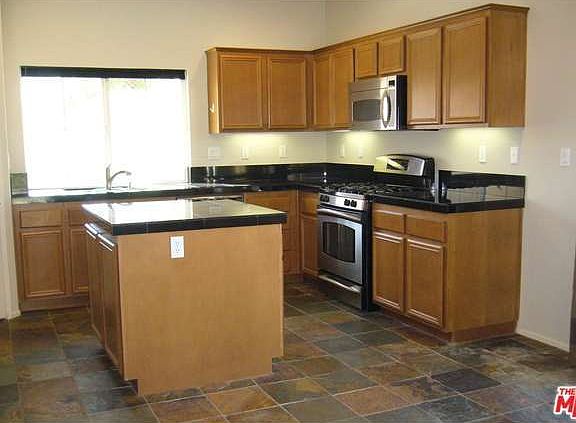 4th image of 64256 Eagle Mountain Ave